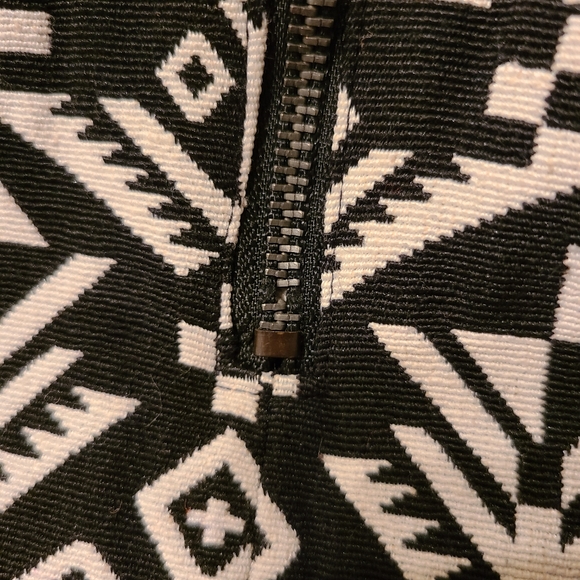 California Moon Rise Aztec Mini Skirt, Women's Size S - Picture 5 of 7